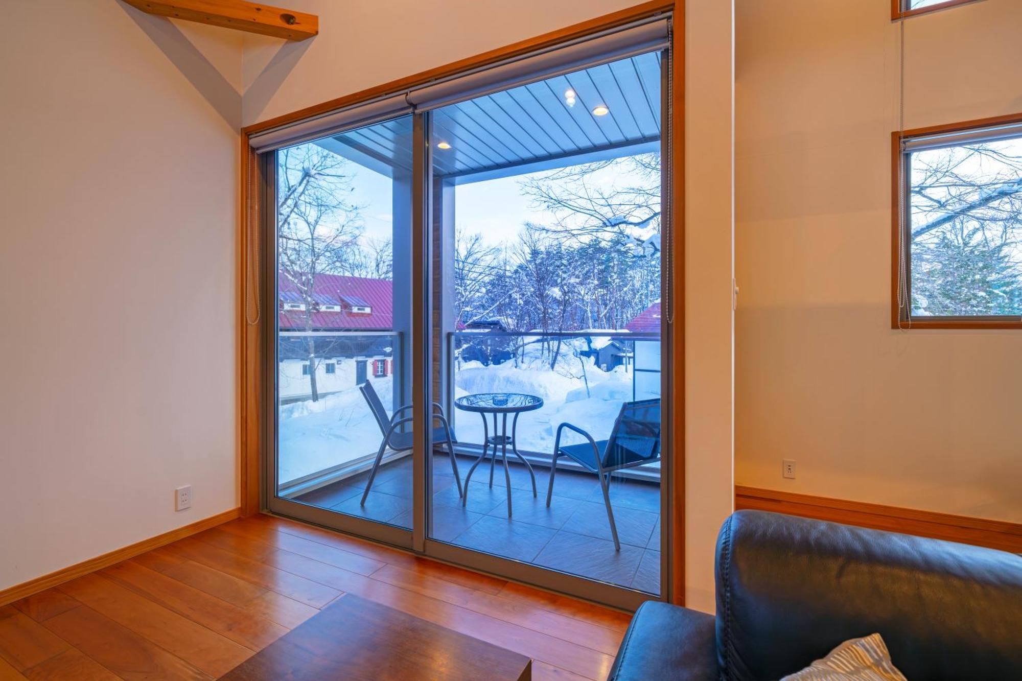 Bluebird Chalets Hakuba Extérieur photo