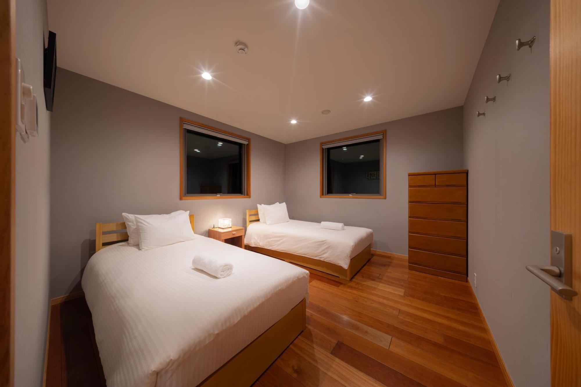 Bluebird Chalets Hakuba Extérieur photo