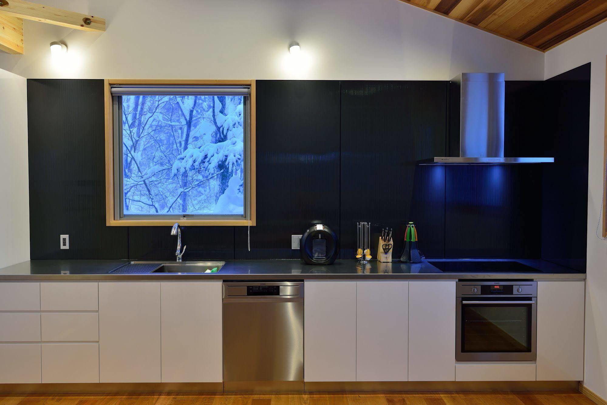 Bluebird Chalets Hakuba Extérieur photo